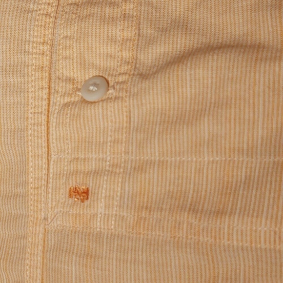 Izod Saltwater Relaxed Classic Short Sleeve Men's Shirt - Picture 4 of 7